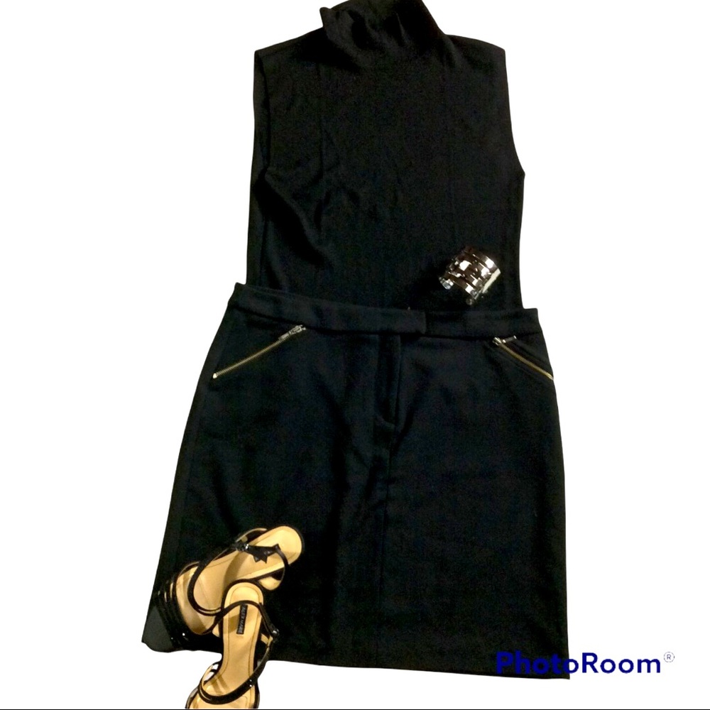 BLACK SKIRT